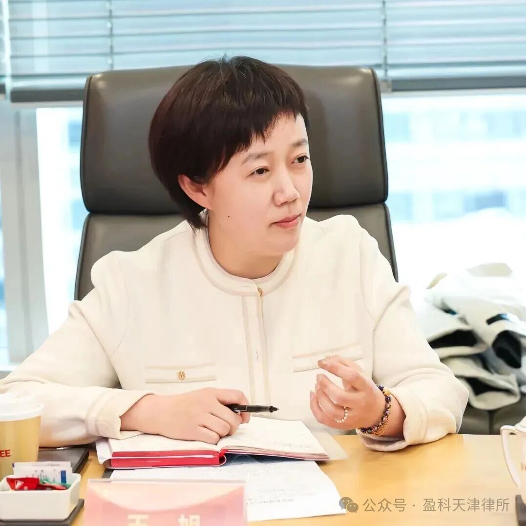 9e1f48f5d73f6202394e94faffe53f21.jpg 9e1f48f5d73f6202394e94faffe53f21.jpg